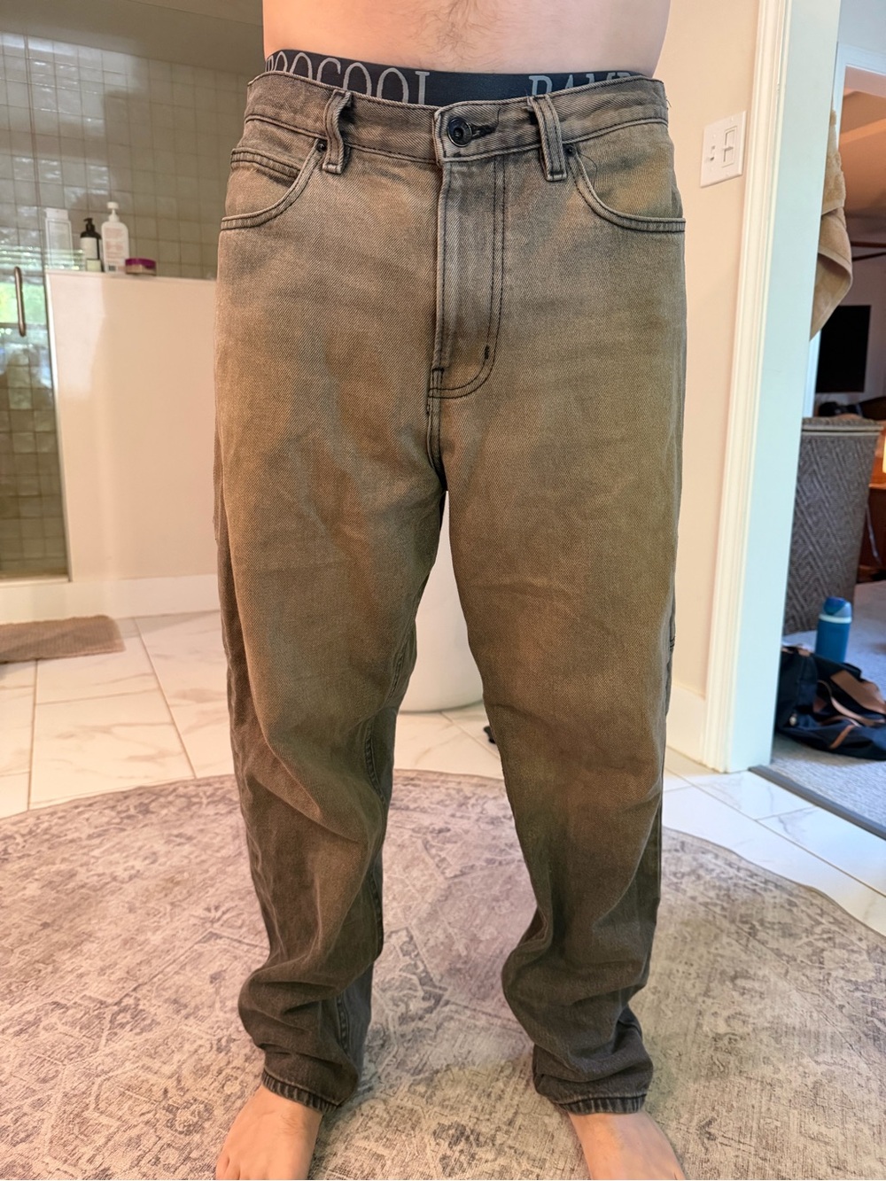 BDG Relaxed Fit Acid Olive-Brown Jeans